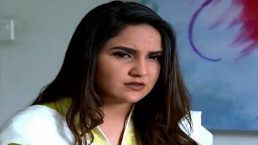 Bade Dhokhe Hain Iss Raah Mein Episode 31 in HD