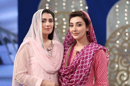 Ayeza Khan And Ayesha Khan In Today Ramadan Show
