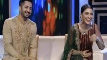 Watch reaction when Danish Taimoor Proposed Aiza Khan