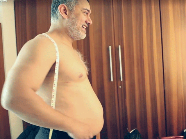 Aamir Khan fat to fit video for Dangal