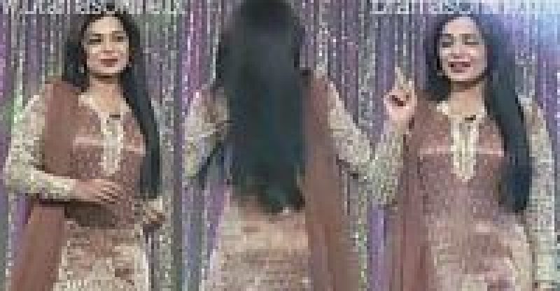 Amzing Dance of Meera in PTV Show