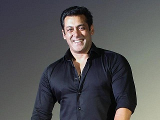 Salman Khan Father of Young Daughter in New Movie