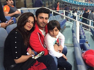 Family Picture of Fawad Khan Best thing in Today