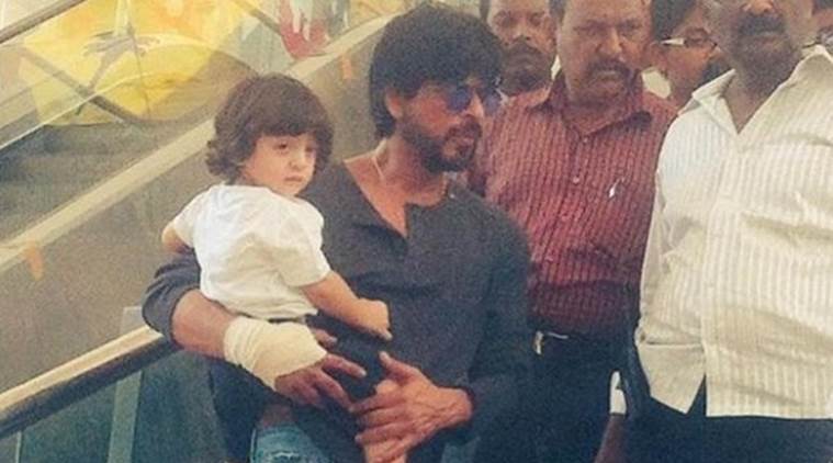 Shah Rukh Khan with son AbRam Raees movie Promotion