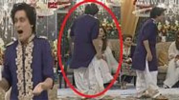 Sahir Lodhi in Ladies Dress in Live Show