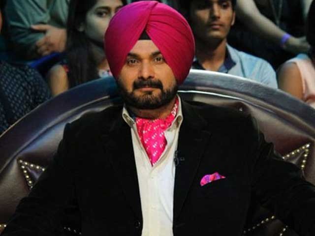 Navjot Sidhu leaves Kapil Sharma Show