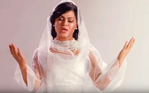 Veena Malik National Song Aye Dushman e Watan