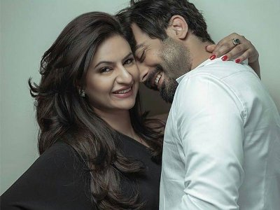 Sadaf and Fawad in Romantic Photoshoot