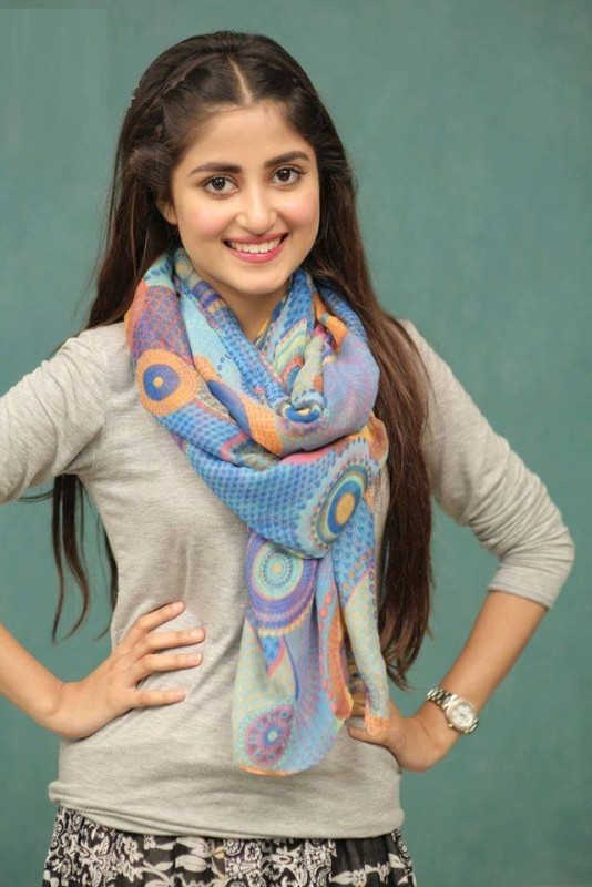 Sajal Ali Starts Singing