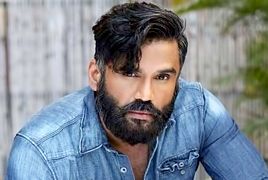 Sunil Shetty Pictures Viral on Social Media