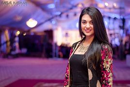 Pakistani Beautiful Actress Sarah Khan Look Ugly