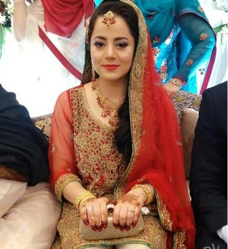 Famous Actress and Host Najia Baig Got Married
